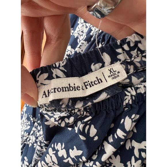 Abercrombie & Fitch Women's Floral Tiered Open Back Midi Dress Navy White SZ XL - Picture 11 of 11